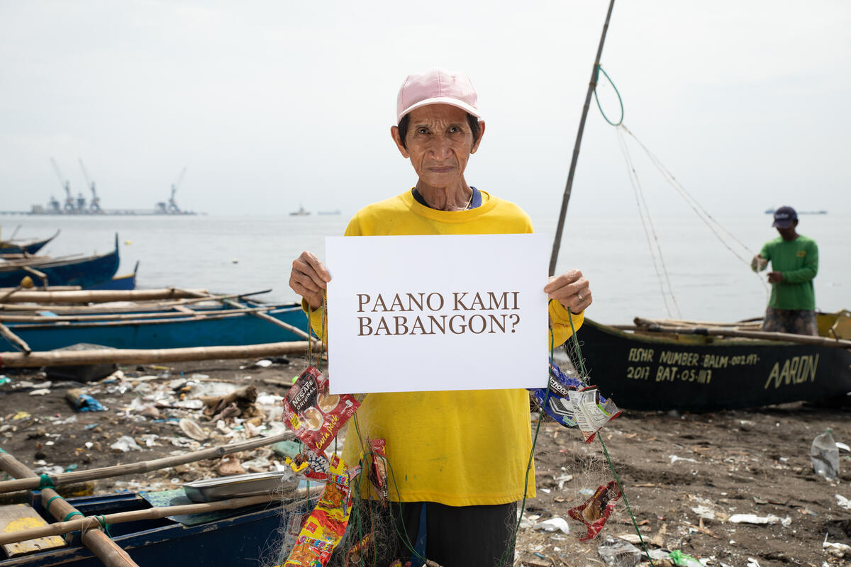 Nescafe Brand Parody in Bataan. © Geric Cruz / Greenpeace