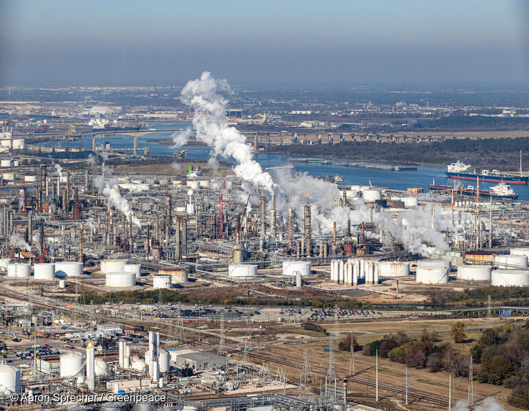215 Lobbyists Led Chem Industry Effort for Weak Security Law in ‘06